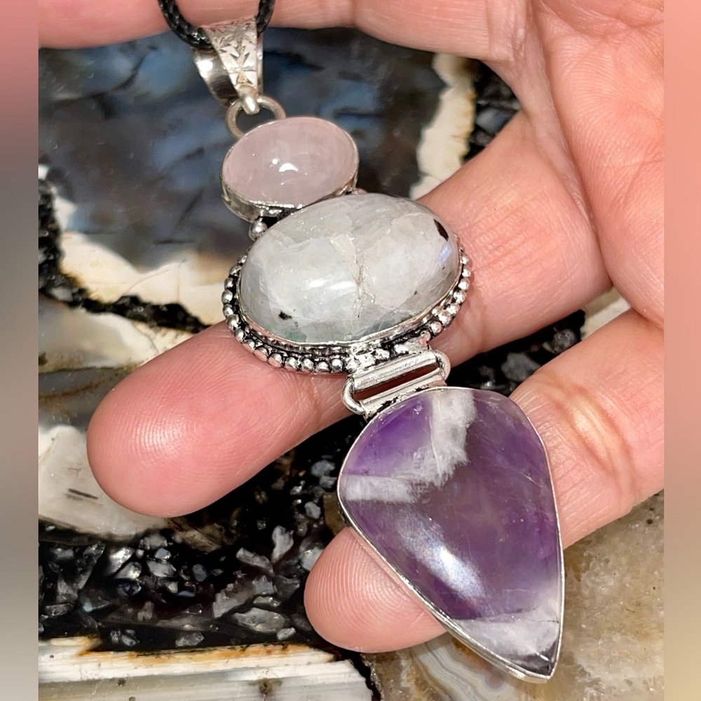 ❌SALE Crack Moonstone ❌ Rose Quartz, Amethyst Crystal Pendant 3 1/4” - Picture 4 of 17